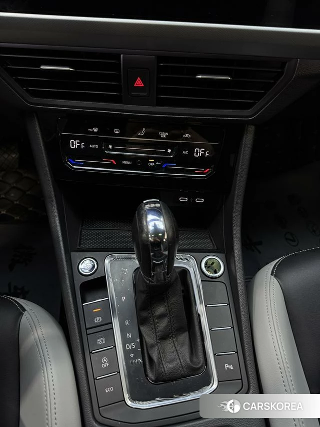 Volkswagen Bora id 4238964 из Китая 26