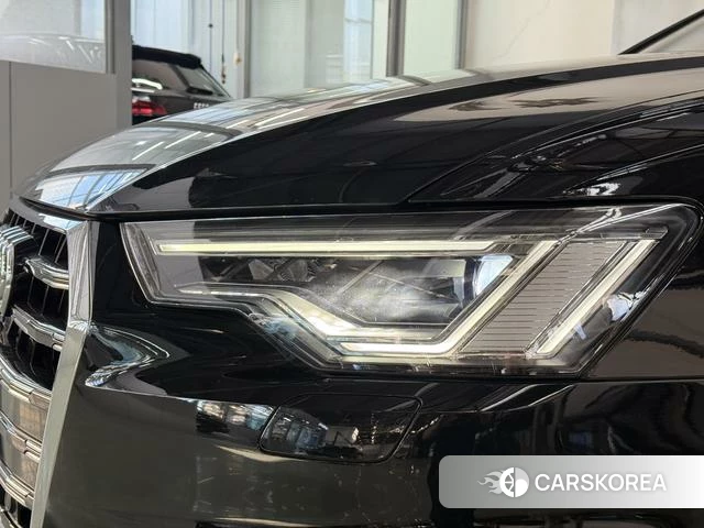 Audi A6L id 4207544 из Китая 13