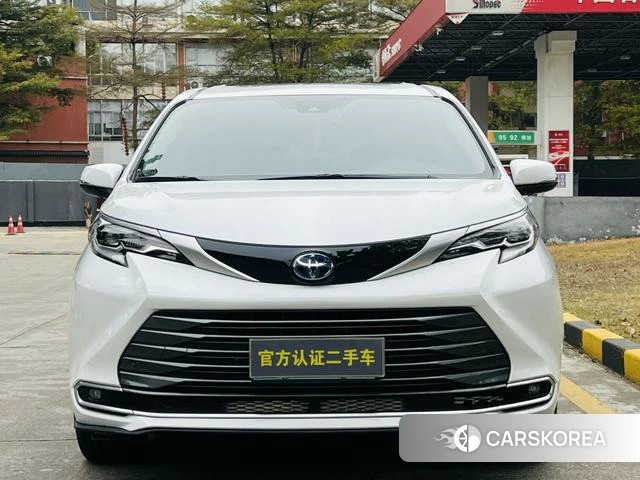 Toyota Saina id 4263592 из Китая 19