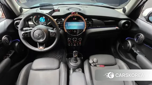 Mini Cooper S id 3649687 из Кореи 17