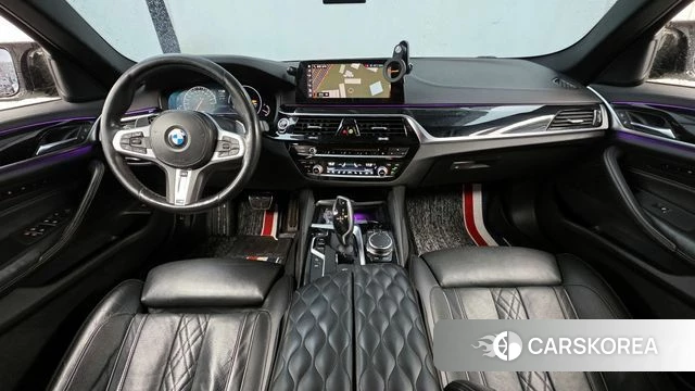 BMW 5 Series (G30) id 4285396 из Кореи 17