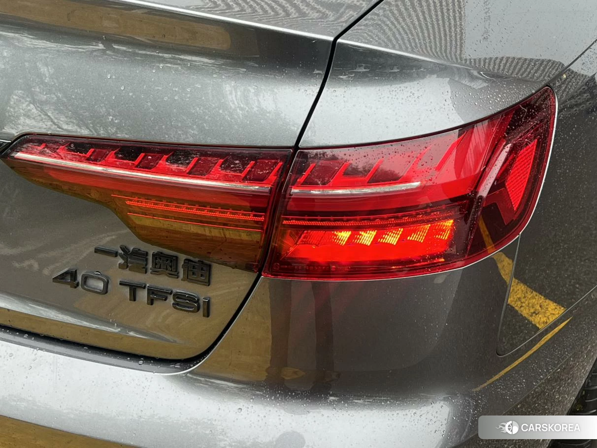 Audi A4L id 4461794 из Китая 17