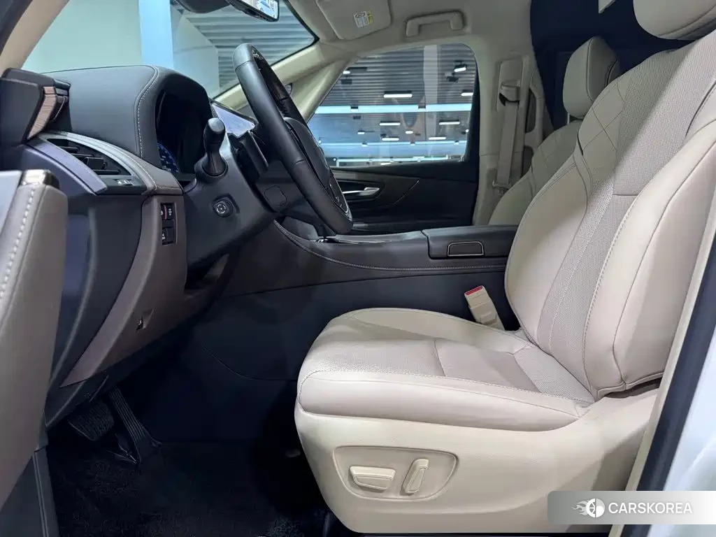 Toyota Elfa id 4649405 из Китая 27