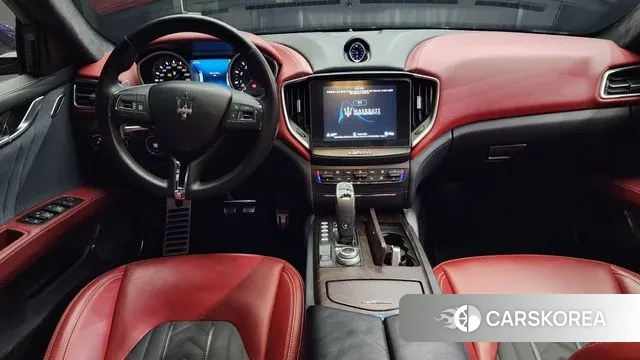 Maserati Ghibli id 2991069 из Кореи 17