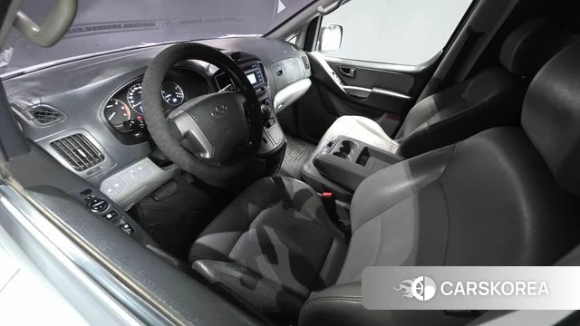 Hyundai The New Grand Starex id 3845699 из Кореи 17