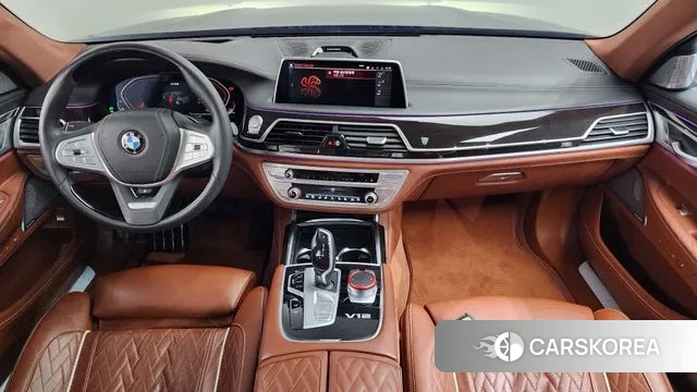 BMW 7 Series (G11) id 3713409 из Кореи 17