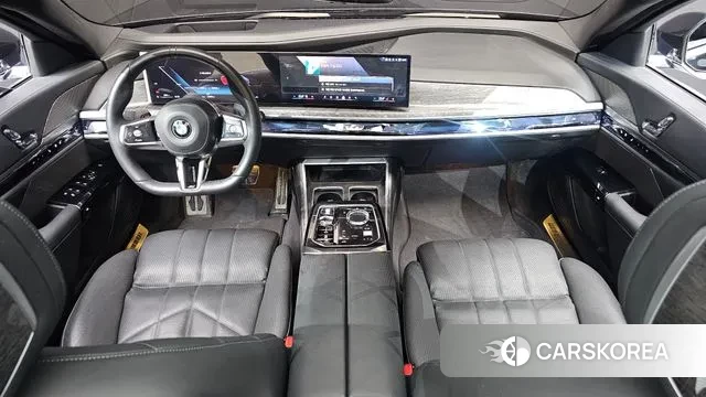 BMW 7 Series (G70) id 3472212 из Кореи 17