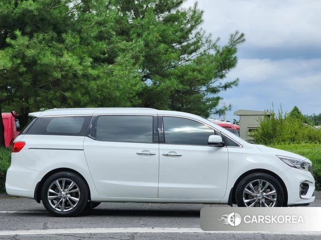 Kia The New Carnival id 4610338 из Кореи 17