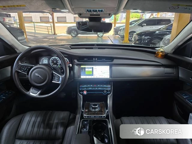 Jaguar XF (X260) id 4350977 из Кореи 17