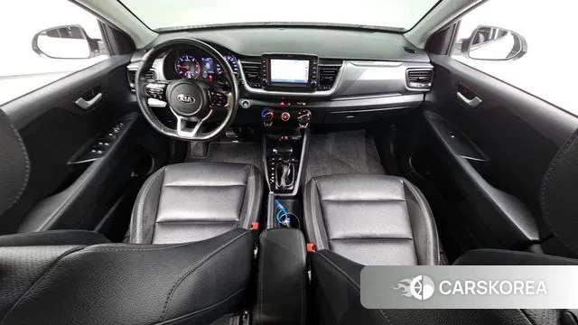 Kia Stonic id 3215243 из Кореи 17