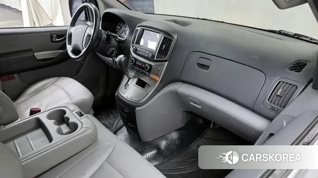 Hyundai The New Grand Starex id 3509382 из Кореи 17