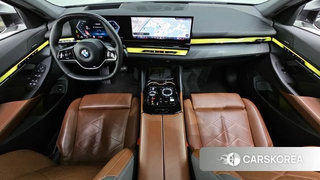 BMW 5 Series (G60) id 4696352 из Кореи 17