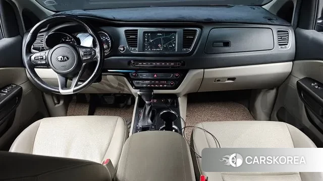 Kia The New Carnival id 3429104 из Кореи 17