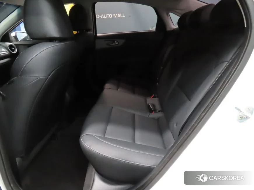 Kia Come New K3 id 2108205 из Кореи 17