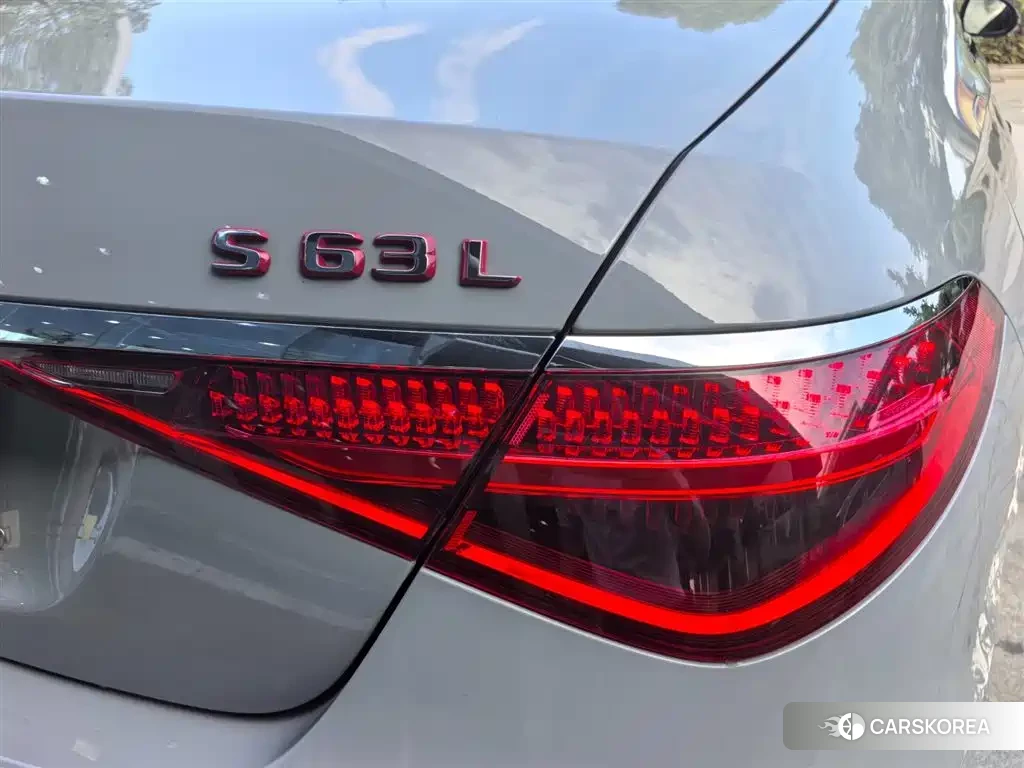 Mercedes-Benz S-class AMG id 4546183 из Китая 18
