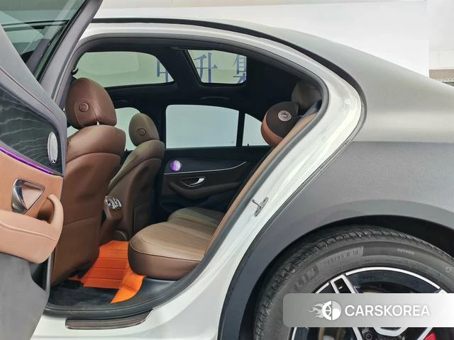 Mercedes-Benz E-class (imported) id 4300320 из Китая 17