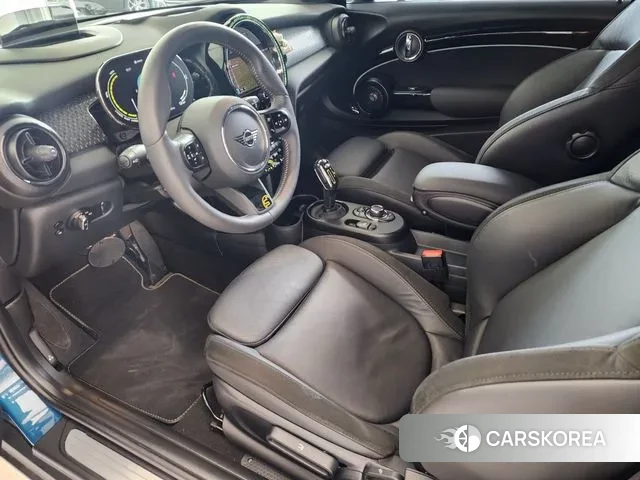 Mini Cooper Electric id 3365904 из Кореи 13