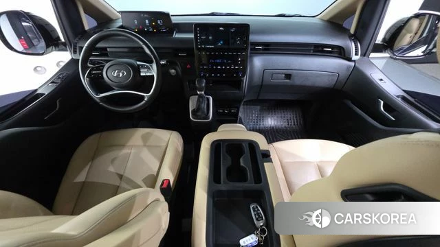 Hyundai Staria id 4651231 из Кореи 17