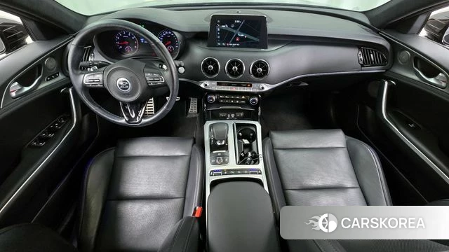 Kia Stinger id 3924700 из Кореи 17