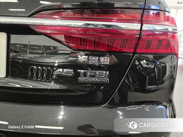 Audi A6L id 3858026 из Китая 12