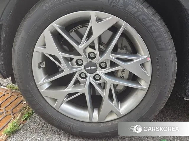 Genesis GV70 id 3241378 из Кореи 7