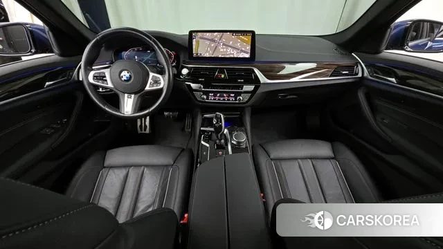 BMW 5 Series (G30) id 2940505 из Кореи 17