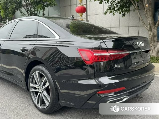 Audi A6L id 4333743 из Китая 23