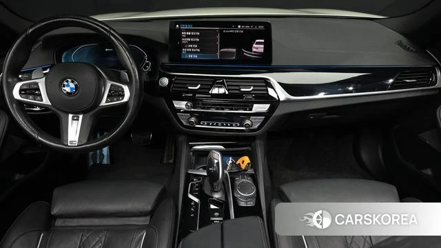 BMW 5 Series (G30) id 4594197 из Кореи 30