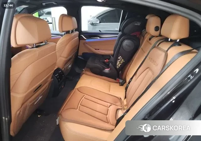 BMW 5 Series (G60) id 3273020 из Кореи 12