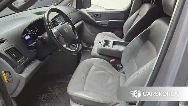 Hyundai The New Grand Starex id 3098648 из Кореи 17