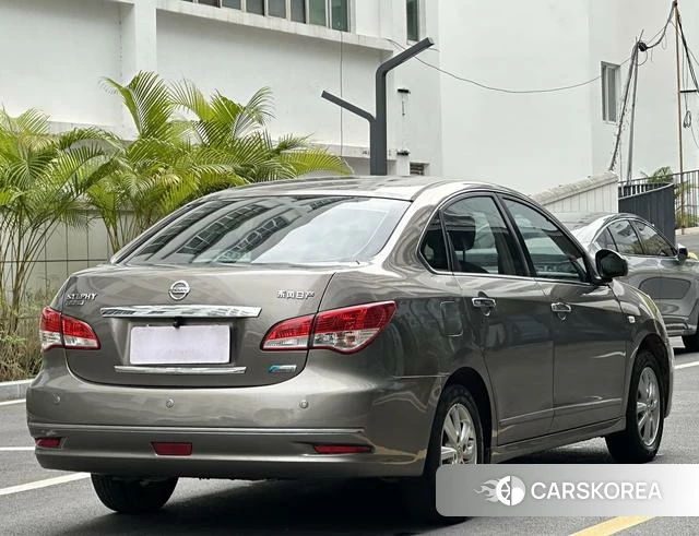 Nissan Xuan Yi id 4221886 из Китая 13