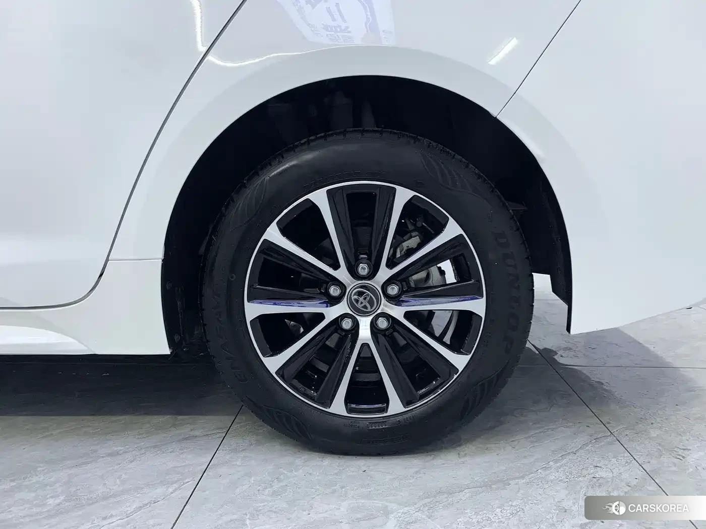 Toyota Levin id 4538783 из Китая 20