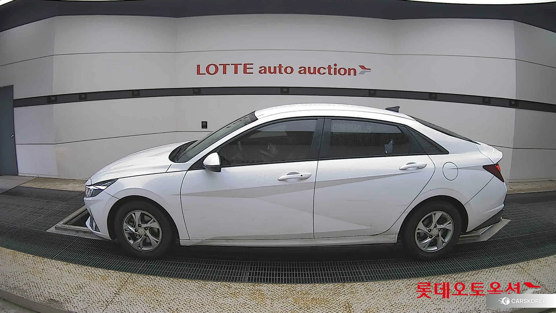 Hyundai Avante id 4352338 из Кореи 33
