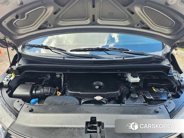 Hyundai The New Grand Starex id 3429415 из Кореи 17