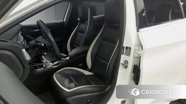 Infiniti Q30 id 3703364 из Кореи 17