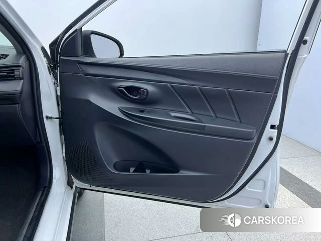 Toyota YARIS L Zhixuan id 4299906 из Китая 23
