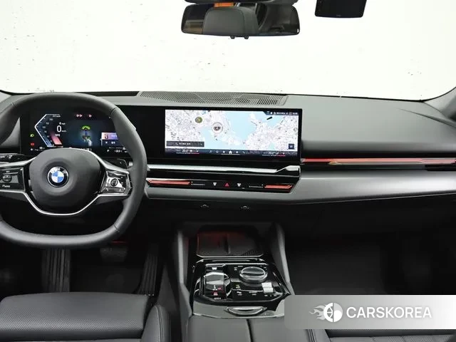 BMW 5 Series (G60) id 2998045 из Кореи 17