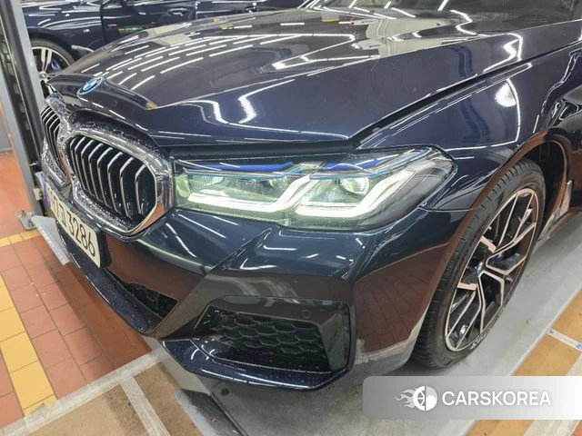 BMW 5 Series (G30) id 4779355 из Кореи 7