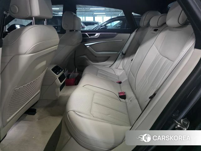 Audi A7 (4K) id 4635399 из Кореи 7