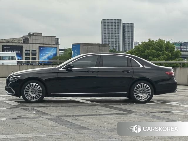 Mercedes-Benz E-class id 4277617 из Китая 14