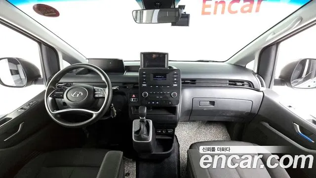 Hyundai Staria id 2210085 из Кореи 17