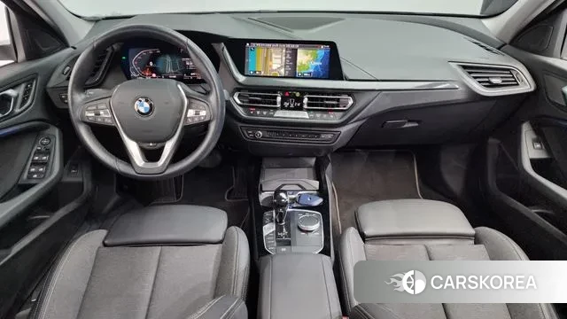 BMW 1 Series (F40) id 3739852 из Кореи 17