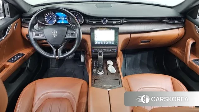 Maserati Quattroporte id 3407072 из Кореи 17
