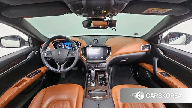 Maserati Ghibli id 3772032 из Кореи 17