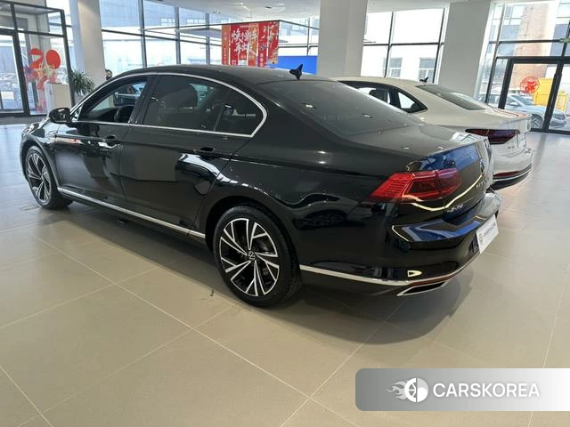 Volkswagen Magotan id 4256669 из Китая 10