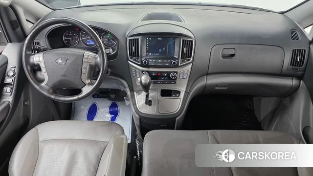 Hyundai The New Grand Starex id 4694159 из Кореи 16