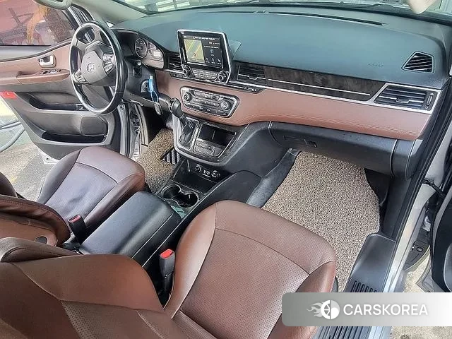 Hyundai The New Grand Starex id 3761075 из Кореи 17