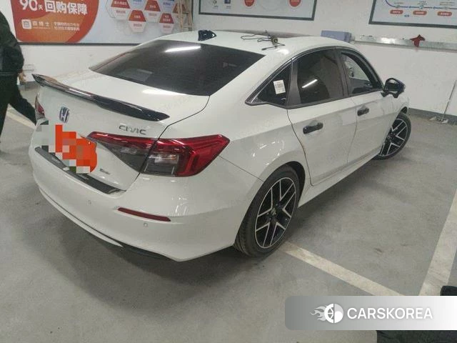 Honda Civic id 3908646 из Китая 7