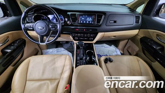 Kia The New Carnival id 2670224 из Кореи 17