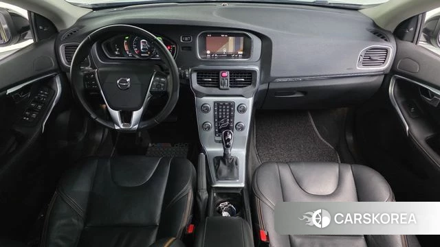 Volvo V40 Cross-Country id 3924645 из Кореи 17